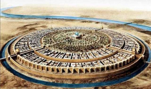 У 1485 р. португальці рухалися вглиб Африки і знайшли місто невідомої цивілізації_8
