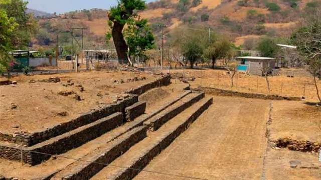 Один із перших у Мексиці майданчик для гри у м'яч розміром 40 м²