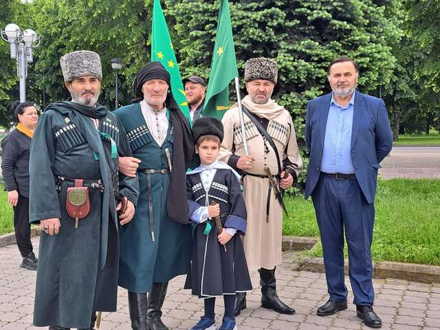 Черкеси вшанували пам'ять закатованих росіянами предків_13