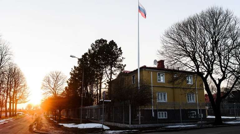 Фінляндія розмірковує над закриттям консульства РФ