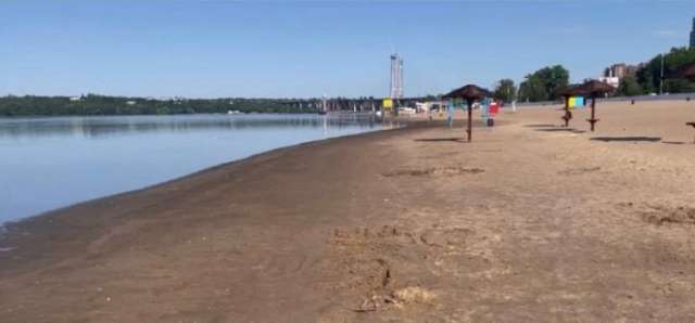 Рівень Дніпра у Запоріжжі впав до критичної позначки_5