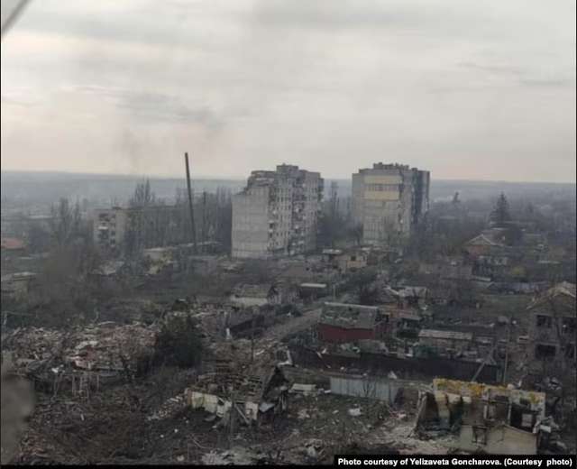 А ось так будинок родини Гончарових виглядає зараз. Фото із родинного альбому Єлизавети Гончарової.