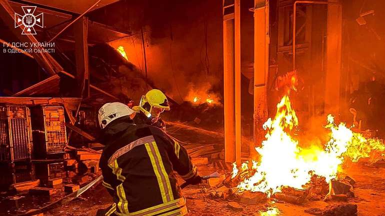 Вночі окупанти завдали ракетного удару по Одесі