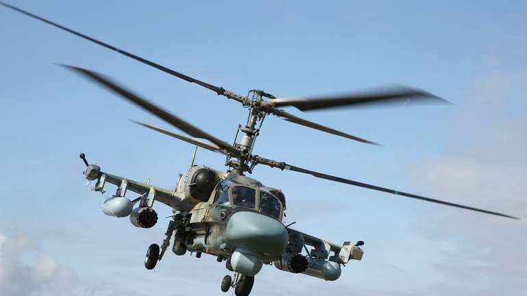 Перекинувши на південь гелікоптери росія створила собі тимчасову перевагу, - британська розвідка