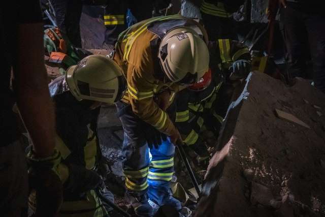 Внаслідок ракетного удару росіян по краматорську загинуло восьмеро людей, серед них троє дітей_9