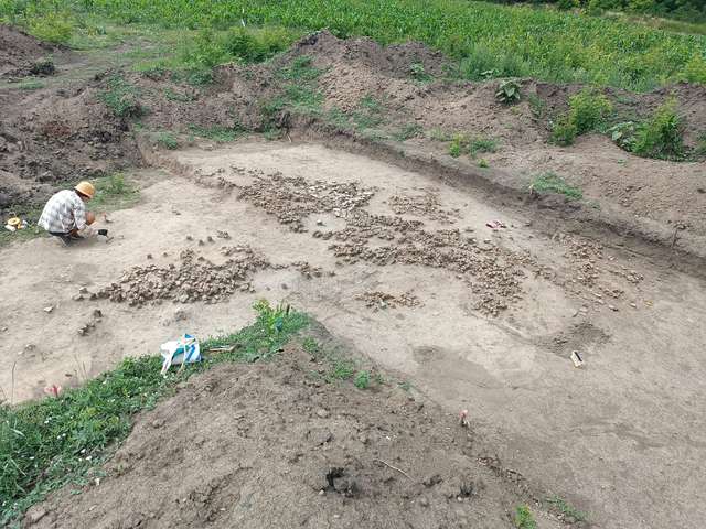 В українському Придністров'ї знайшли нові артефакти Трипільської доби_3