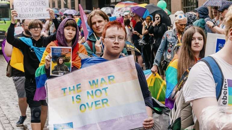 Українська діаспора прогнила зсередини, – фронтовик ЗСУ