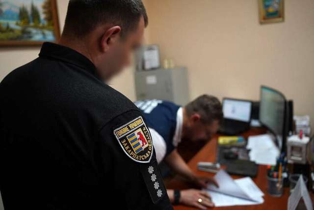 Закарпатського воєнкома Варі, який побив дружину воїна, звільнять із лав ЗСУ_17