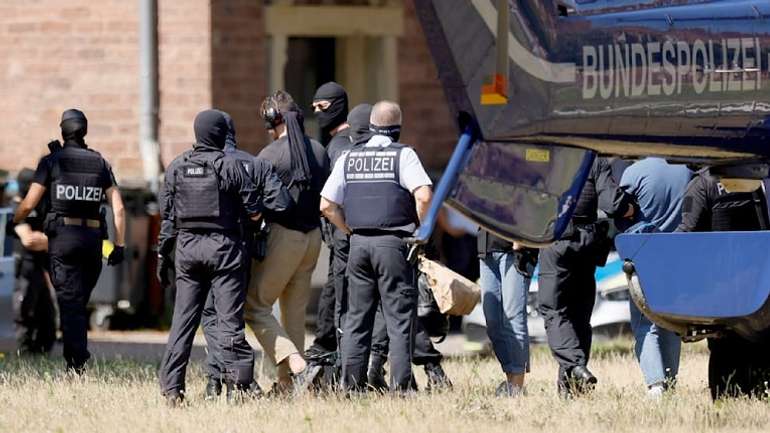 Німецька поліція затримала терористів, як видавали себе за «українських біженців»