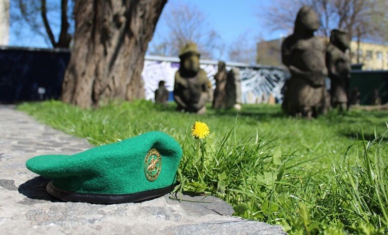 Безрідність позбавляє нас зв'язку із минулим і відбирає майбутнє