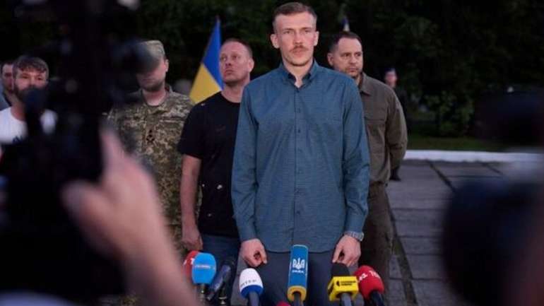 Повернення в Україну командирів "Азова" - це серйозне посилення Сил оборони.