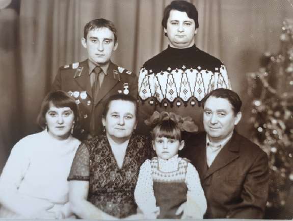 Родина українофобів у мантіях