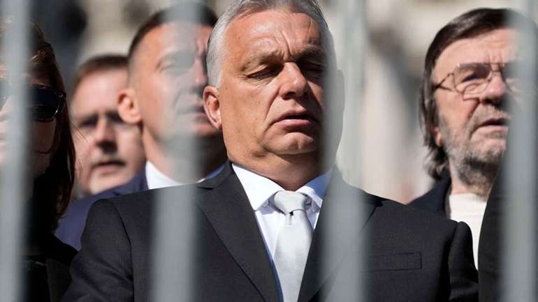 Уряд Орбана підозрюють у співпраці з торговцями людьми