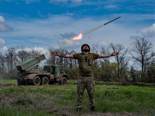Артилеристи ЗСУ на захисті Неньки 24/7_5