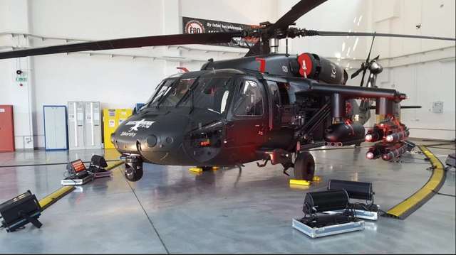 S-70 Black Hawk з ракетами Hellfire, виготовлений на потужностях PZL Mielec