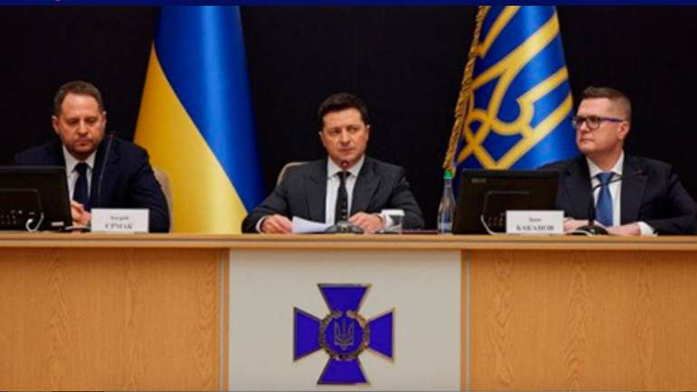 Навіщо Баканову адвокатське свідоцтво ?