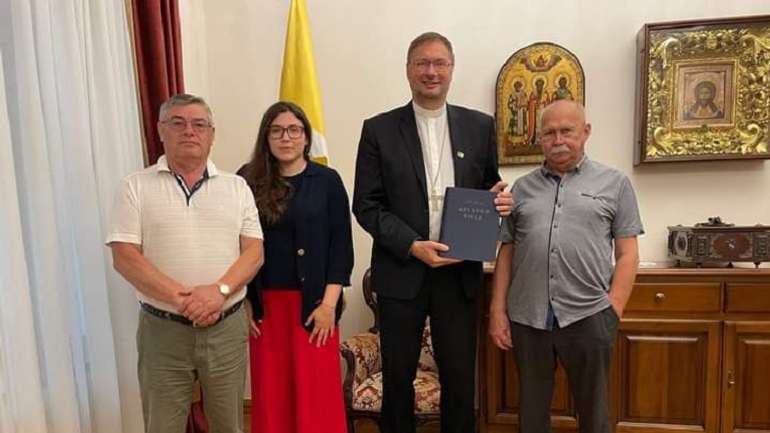 В України з Ватиканом давні та міцні відносини