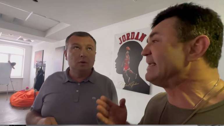 "Шукаючи зраду, головне - не вийти на себе"