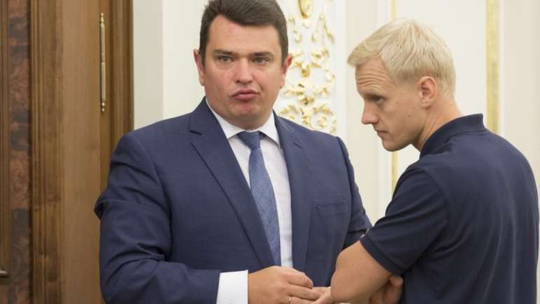 Чому відрядження солдатів до КМВА – це злочин, а відрядження одного солдата до НАЗК - ні ?