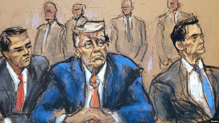 Малюнок із суду, колишній президент США Дональд Трамп з адвокатами Тоддом Бланшом та Джоном Лором під час явки до суду 3 серпня 2023 року