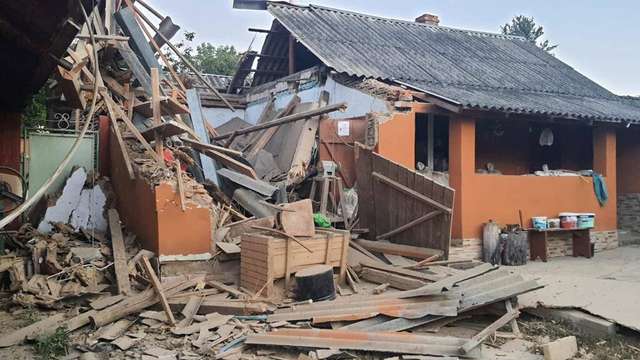 Внаслідок ракетної атаки росіян на Луцьк загинули три людини_3