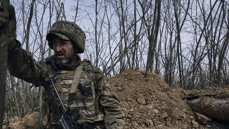 Околиці Бахмута перетворені на «ліс привидів» полеглих воїнів, – Bild