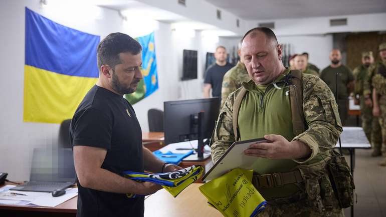 В рамках передвиборного туру глава держави Єрмак та Володимир Зеленський відвідали Запоріжжя