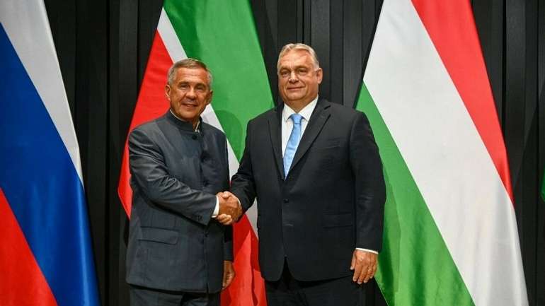 Казань і Будапешт торгуватимуть краденим українським зерном