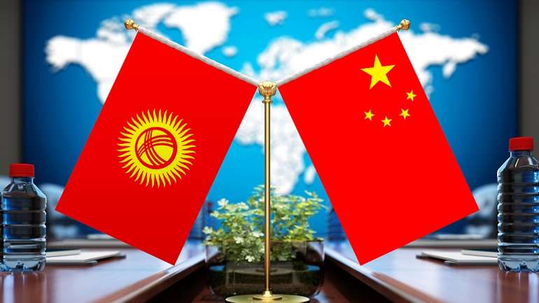 Уряд Кирґизстану продаватиме воду китайським комуністам