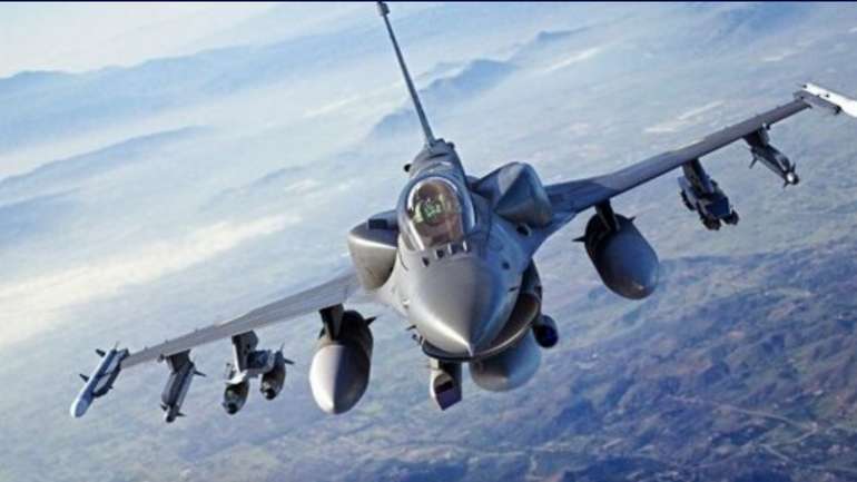 Йдеться про винищувачі F-16 в модифікації MLU, які стоять на озброєнні країни ще з 80-х років минулого століття. Вони неодноразово проходили модернізацію.