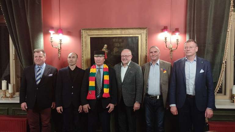 Верховна Рада згодилася підтримати національні рухи ПостРосії