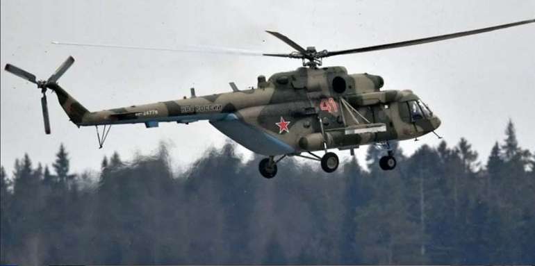 Російський гелікоптер Мі-8 приземлився на Харківщині. Але є нюанс...