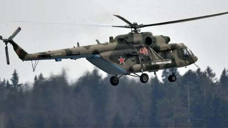Російський гелікоптер Мі-8 приземлився на Харківщині. Але є нюанс...