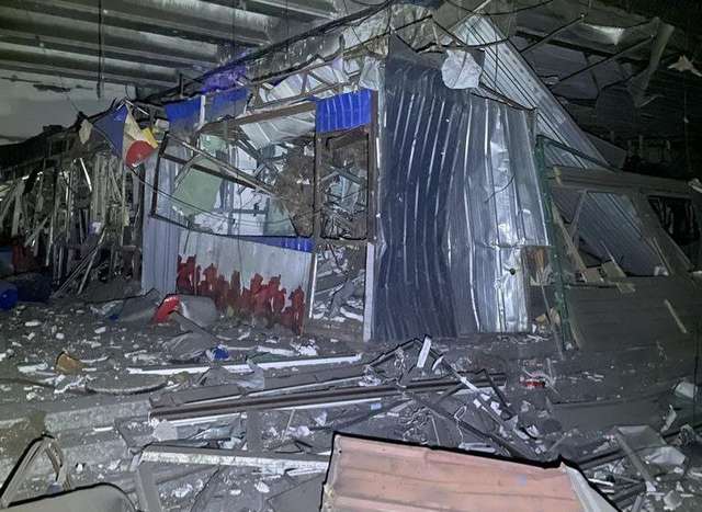 Вночі окупанти завдали ракетного удару по Дніпру_5
