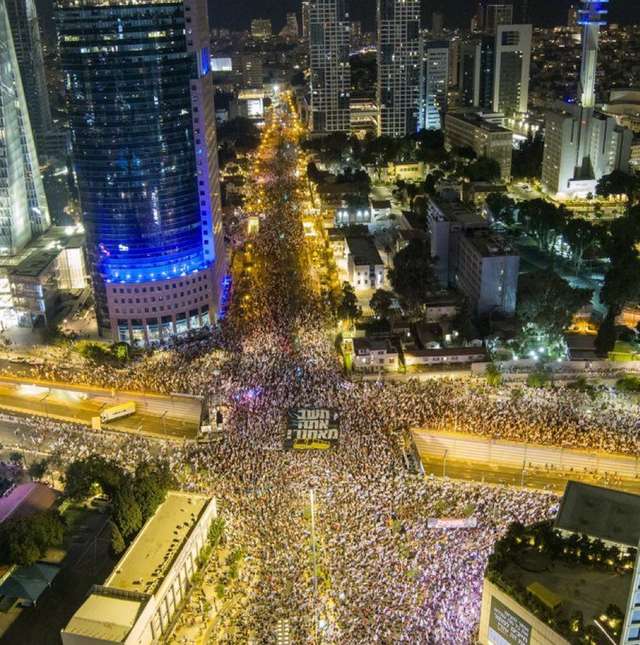 Нетаньягу цементує ізраїльську диктатуру за російським зразком_1