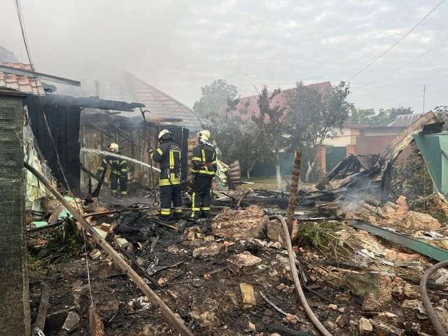 Вночі окупанти завдали масованого ракетного удару по Україні_1
