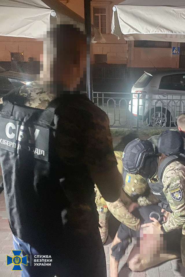 СБУ та Нацполіція затримали у Полтаві Романа Заволоку_8