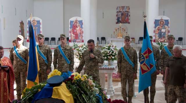 Сталеві янголи України навічно у строю_1