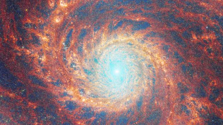 Фото дня: подивіться на приголомшливий космічний вир