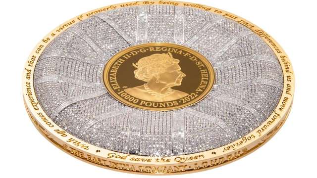 Величезна монета вартістю 23 мільйони доларів_4