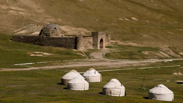 Таш-Рабат – гірське серце Шовкового шляху