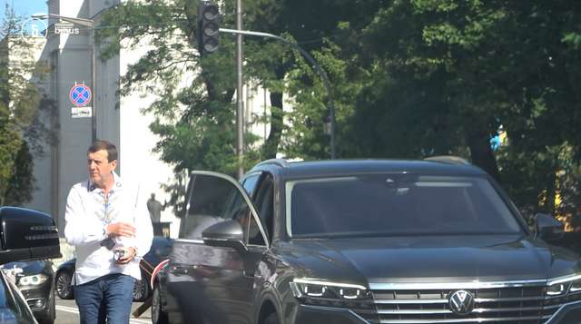 Rolls-Royce, Maybach, Mercedes та інші надбання нардепів_7