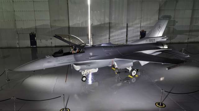 Словаччина першою в Європі отримає модернізований F-16_1