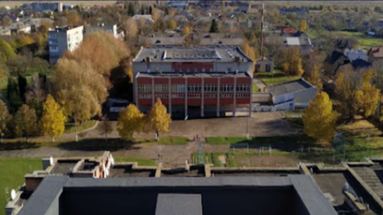 На Волині витратять 15 мільйонів гривень на ремонт шкільного спортмайданчика за завищеними цінами