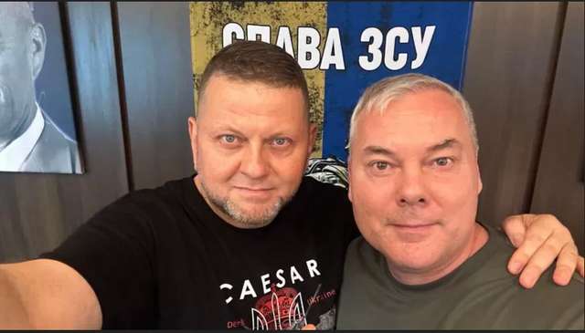 Зеленський намагається перекласти відповідальність на Залужного_1