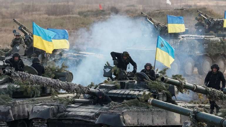 Куди зник законопроєкт про введення стану війни в Україні?