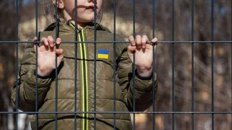 Білорусь намагається легалізувати викрадення українських дітей, залучаючи іноземних дипломатів