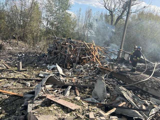 Окупанти вбили ракетним ударом 49 цивільних на Куп'янщині_1