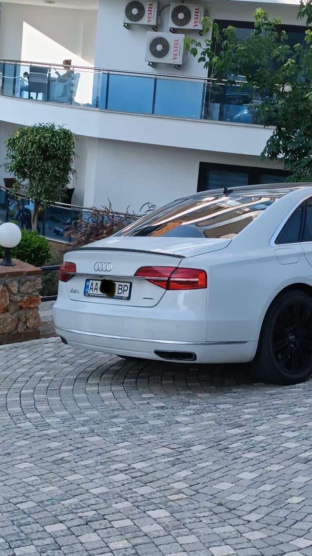 Як «гаманець» Зеленського, Єрмака і Баканова сів до в’язниці в Сербії_7