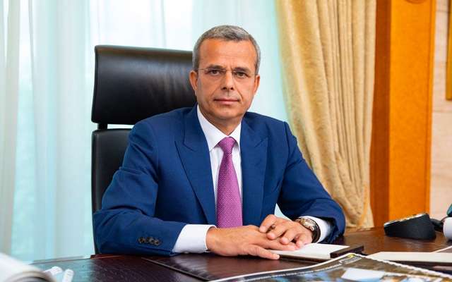 Путінські олігархи подорожують і ведуть бізнес завдяки «золотим паспортам» Домініки_3